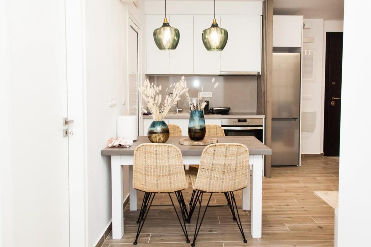 Comfortable 2 Bd Apt Near Sintagma Square Ateny Zewnętrze zdjęcie